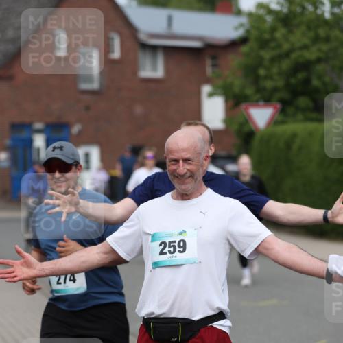 10.05.2026 - 8. Wedeler Halbmarathon Andreas Tolksdorf http://msf.ph/oto/9694814 10.05.2026 10:24:04 Laufen 274, 10, 259 meine-sportfotos.de