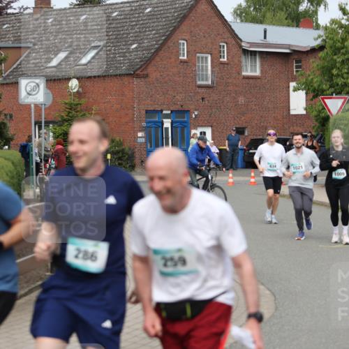 10.05.2026 - 8. Wedeler Halbmarathon Andreas Tolksdorf http://msf.ph/oto/9694819 10.05.2026 10:24:05 Laufen 30, 286, 259, 104, 634, 1021, 1009 meine-sportfotos.de