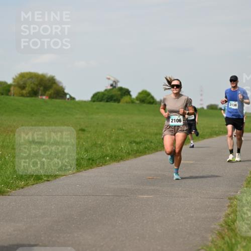 10.05.2026 - 8. Wedeler Halbmarathon Dr. Thomas Lammeyer http://msf.ph/oto/9694889 10.05.2026 11:20:03 Laufen 2106, 2138 meine-sportfotos.de