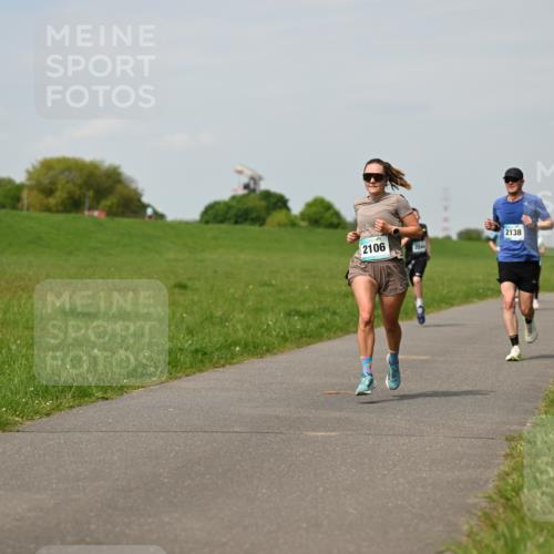10.05.2026 - 8. Wedeler Halbmarathon Dr. Thomas Lammeyer http://msf.ph/oto/9694891 10.05.2026 11:20:03 Laufen 2106, 2138 meine-sportfotos.de
