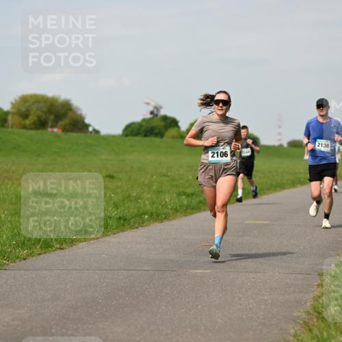 10.05.2026 - 8. Wedeler Halbmarathon Dr. Thomas Lammeyer http://msf.ph/oto/9694898 10.05.2026 11:20:03 Laufen 2106, 2344, 2138 meine-sportfotos.de