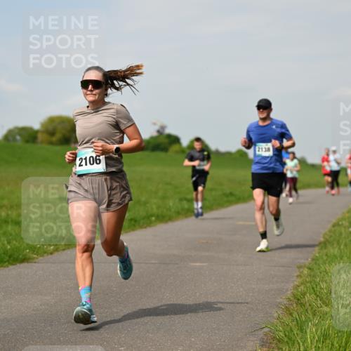 10.05.2026 - 8. Wedeler Halbmarathon Dr. Thomas Lammeyer http://msf.ph/oto/9694918 10.05.2026 11:20:05 Laufen 2106, 2138 meine-sportfotos.de