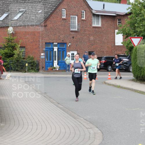 10.05.2026 - 8. Wedeler Halbmarathon Andreas Tolksdorf http://msf.ph/oto/9694968 10.05.2026 10:25:07 Laufen 810, 338 meine-sportfotos.de