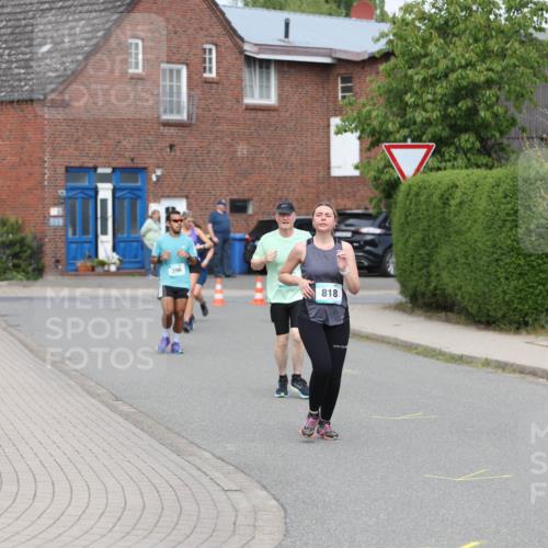 10.05.2026 - 8. Wedeler Halbmarathon Andreas Tolksdorf http://msf.ph/oto/9694987 10.05.2026 10:25:09 Laufen 396, 20, 818 meine-sportfotos.de