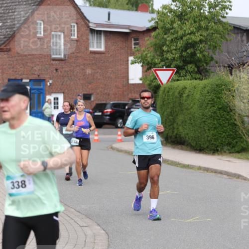 10.05.2026 - 8. Wedeler Halbmarathon Andreas Tolksdorf http://msf.ph/oto/9695051 10.05.2026 10:25:14 Laufen 338, 2188, 396 meine-sportfotos.de