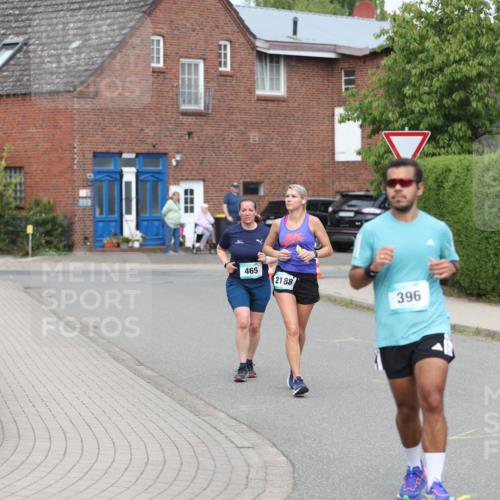 10.05.2026 - 8. Wedeler Halbmarathon Andreas Tolksdorf http://msf.ph/oto/9695066 10.05.2026 10:25:15 Laufen 30, 465, 2188, 396 meine-sportfotos.de