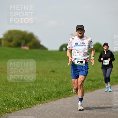 10.05.2026 - 8. Wedeler Halbmarathon Dr. Thomas Lammeyer http://msf.ph/oto/9695126 10.05.2026 11:20:28 Laufen 230, 2007 meine-sportfotos.de