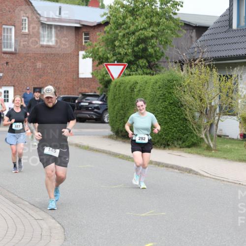 10.05.2026 - 8. Wedeler Halbmarathon Andreas Tolksdorf http://msf.ph/oto/9695222 10.05.2026 10:26:03 Laufen 327, 145, 292 meine-sportfotos.de
