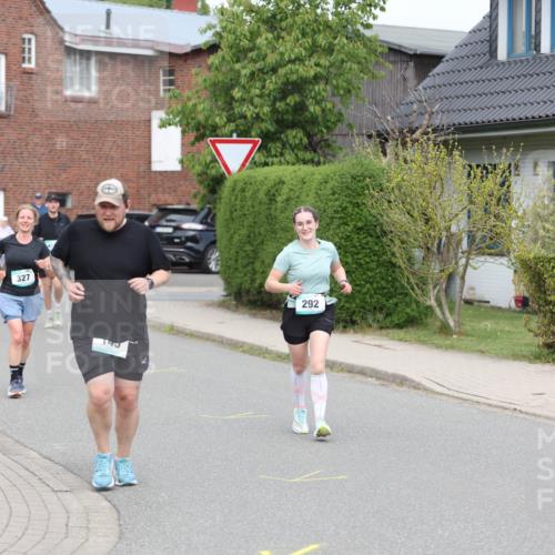 10.05.2026 - 8. Wedeler Halbmarathon Andreas Tolksdorf http://msf.ph/oto/9695235 10.05.2026 10:26:03 Laufen 327, 143, 292 meine-sportfotos.de