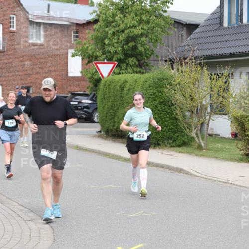 10.05.2026 - 8. Wedeler Halbmarathon Andreas Tolksdorf http://msf.ph/oto/9695237 10.05.2026 10:26:03 Laufen 327, 292, 200 meine-sportfotos.de