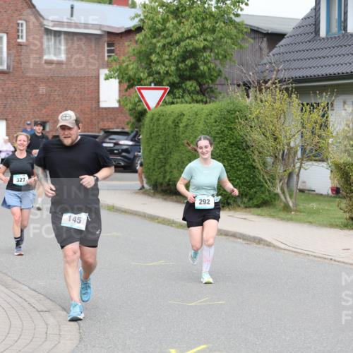 10.05.2026 - 8. Wedeler Halbmarathon Andreas Tolksdorf http://msf.ph/oto/9695240 10.05.2026 10:26:04 Laufen 327, 145, 292 meine-sportfotos.de