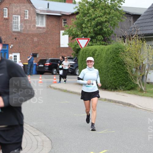 10.05.2026 - 8. Wedeler Halbmarathon Andreas Tolksdorf http://msf.ph/oto/9695321 10.05.2026 10:26:12 Laufen 415, 16 meine-sportfotos.de