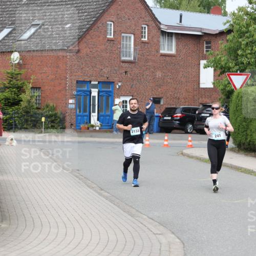 10.05.2026 - 8. Wedeler Halbmarathon Andreas Tolksdorf http://msf.ph/oto/9695340 10.05.2026 10:26:20 Laufen 30, 2133, 241 meine-sportfotos.de