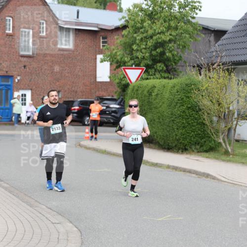 10.05.2026 - 8. Wedeler Halbmarathon Andreas Tolksdorf http://msf.ph/oto/9695352 10.05.2026 10:26:21 Laufen 2133, 241 meine-sportfotos.de