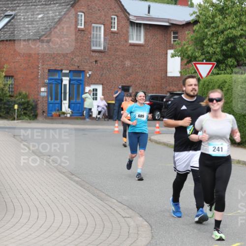 10.05.2026 - 8. Wedeler Halbmarathon Andreas Tolksdorf http://msf.ph/oto/9695367 10.05.2026 10:26:23 Laufen 30, 685, 241 meine-sportfotos.de
