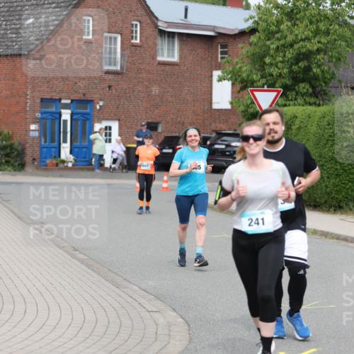 10.05.2026 - 8. Wedeler Halbmarathon Andreas Tolksdorf http://msf.ph/oto/9695383 10.05.2026 10:26:24 Laufen 687, 85, 241 meine-sportfotos.de
