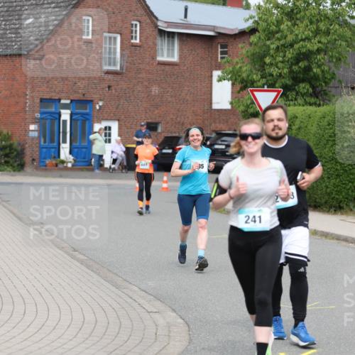 10.05.2026 - 8. Wedeler Halbmarathon Andreas Tolksdorf http://msf.ph/oto/9695384 10.05.2026 10:26:24 Laufen 687, 35, 241 meine-sportfotos.de
