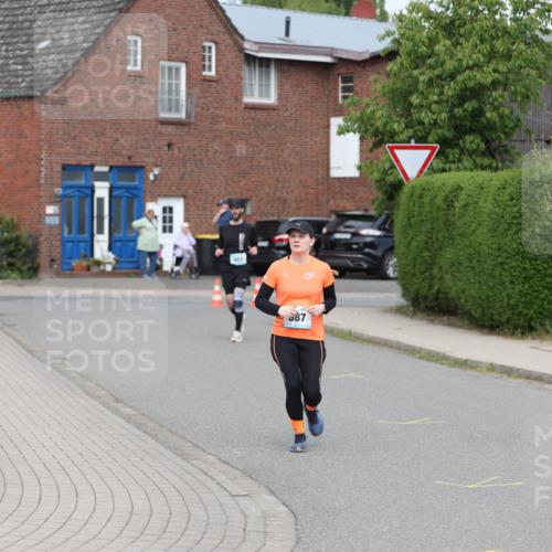 10.05.2026 - 8. Wedeler Halbmarathon Andreas Tolksdorf http://msf.ph/oto/9695390 10.05.2026 10:26:29 Laufen 501, 587 meine-sportfotos.de