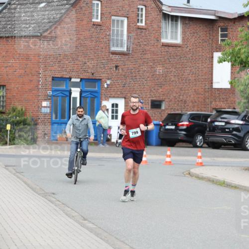 10.05.2026 - 8. Wedeler Halbmarathon Andreas Tolksdorf http://msf.ph/oto/9695584 10.05.2026 10:27:26 Laufen  meine-sportfotos.de