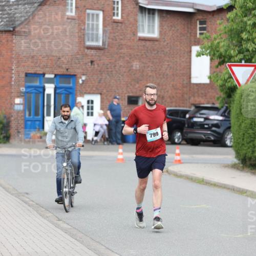10.05.2026 - 8. Wedeler Halbmarathon Andreas Tolksdorf http://msf.ph/oto/9695591 10.05.2026 10:27:28 Laufen 799 meine-sportfotos.de