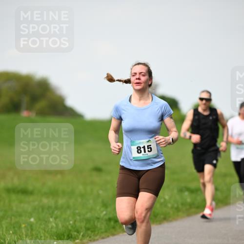 10.05.2026 - 8. Wedeler Halbmarathon Dr. Thomas Lammeyer http://msf.ph/oto/9695614 10.05.2026 11:21:44 Laufen 815 meine-sportfotos.de