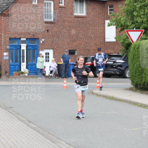 10.05.2026 - 8. Wedeler Halbmarathon Andreas Tolksdorf http://msf.ph/oto/9695662 10.05.2026 10:27:46 Laufen 1057 meine-sportfotos.de