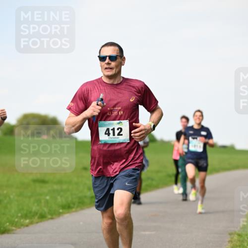 10.05.2026 - 8. Wedeler Halbmarathon Dr. Thomas Lammeyer http://msf.ph/oto/9695742 10.05.2026 11:21:55 Laufen 195, 412 meine-sportfotos.de