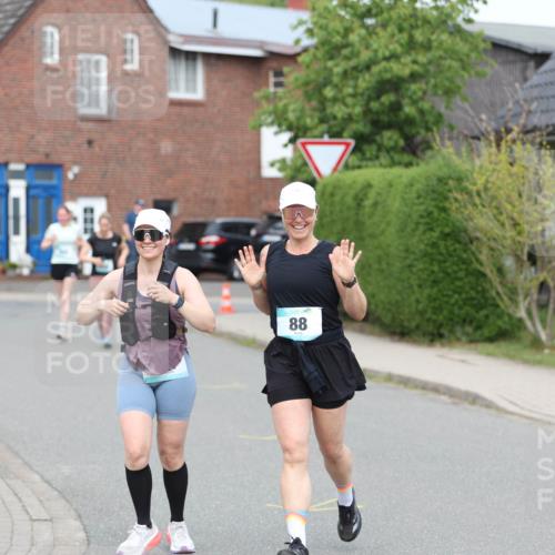 10.05.2026 - 8. Wedeler Halbmarathon Andreas Tolksdorf http://msf.ph/oto/9695750 10.05.2026 10:28:15 Laufen 888 meine-sportfotos.de