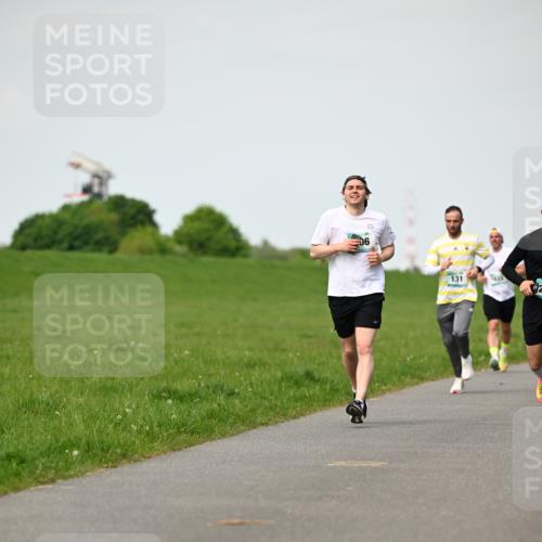 10.05.2026 - 8. Wedeler Halbmarathon Dr. Thomas Lammeyer http://msf.ph/oto/9695793 10.05.2026 11:22:06 Laufen 131 meine-sportfotos.de