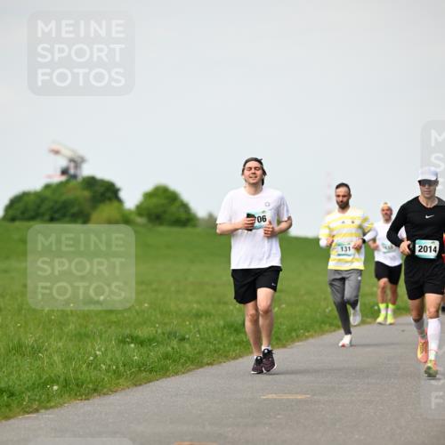 10.05.2026 - 8. Wedeler Halbmarathon Dr. Thomas Lammeyer http://msf.ph/oto/9695798 10.05.2026 11:22:06 Laufen 706, 131, 2014 meine-sportfotos.de