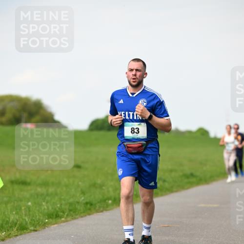 10.05.2026 - 8. Wedeler Halbmarathon Dr. Thomas Lammeyer http://msf.ph/oto/9695966 10.05.2026 11:22:40 Laufen  meine-sportfotos.de