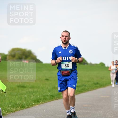 10.05.2026 - 8. Wedeler Halbmarathon Dr. Thomas Lammeyer http://msf.ph/oto/9695968 10.05.2026 11:22:40 Laufen  meine-sportfotos.de