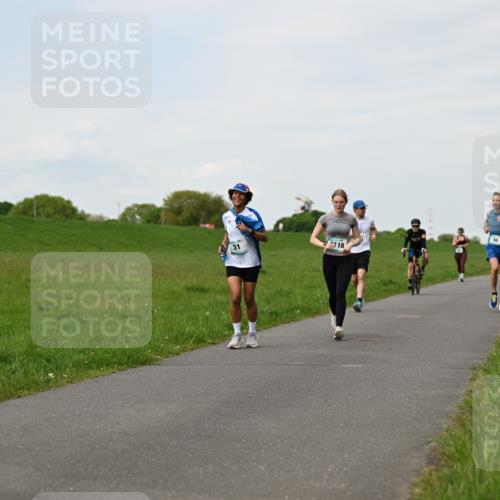 10.05.2026 - 8. Wedeler Halbmarathon Dr. Thomas Lammeyer http://msf.ph/oto/9696366 10.05.2026 11:24:24 Laufen 118 meine-sportfotos.de