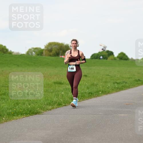 10.05.2026 - 8. Wedeler Halbmarathon Dr. Thomas Lammeyer http://msf.ph/oto/9696397 10.05.2026 11:24:38 Laufen 146, 876 meine-sportfotos.de