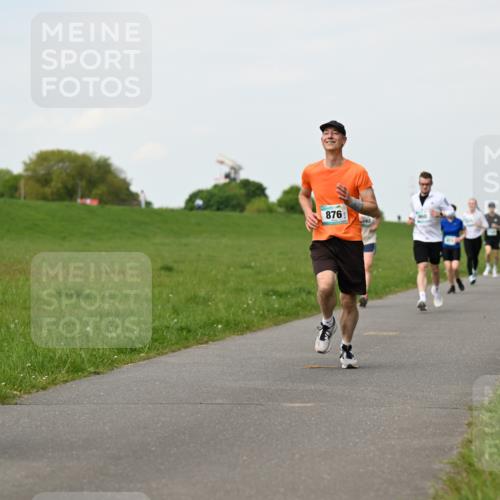 10.05.2026 - 8. Wedeler Halbmarathon Dr. Thomas Lammeyer http://msf.ph/oto/9696405 10.05.2026 11:24:40 Laufen 146, 876 meine-sportfotos.de