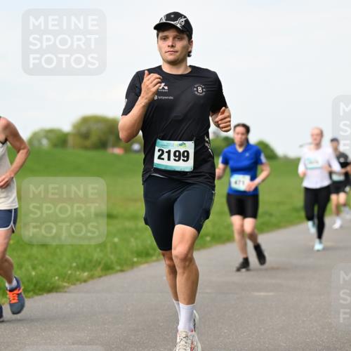 10.05.2026 - 8. Wedeler Halbmarathon Dr. Thomas Lammeyer http://msf.ph/oto/9696440 10.05.2026 11:24:47 Laufen 2162, 2199, 475 meine-sportfotos.de