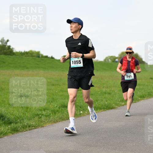 10.05.2026 - 8. Wedeler Halbmarathon Dr. Thomas Lammeyer http://msf.ph/oto/9696476 10.05.2026 11:24:54 Laufen 1055, 741 meine-sportfotos.de