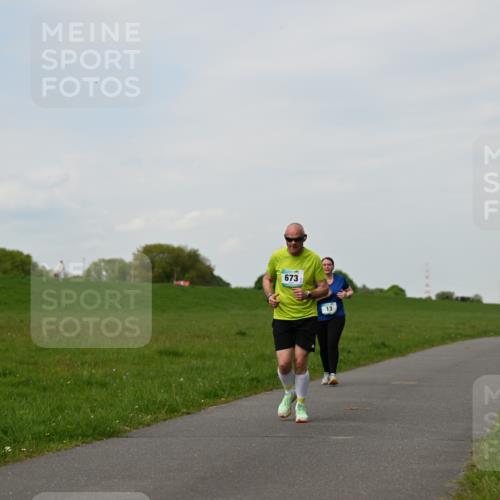 10.05.2026 - 8. Wedeler Halbmarathon Dr. Thomas Lammeyer http://msf.ph/oto/9696544 10.05.2026 11:25:24 Laufen 673 meine-sportfotos.de