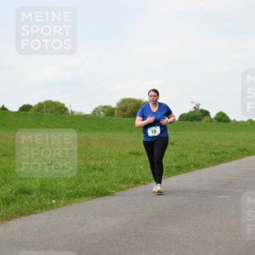 10.05.2026 - 8. Wedeler Halbmarathon Dr. Thomas Lammeyer http://msf.ph/oto/9696560 10.05.2026 11:25:27 Laufen  meine-sportfotos.de