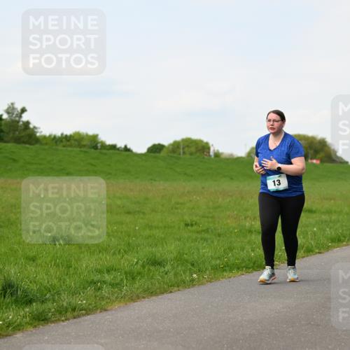 10.05.2026 - 8. Wedeler Halbmarathon Dr. Thomas Lammeyer http://msf.ph/oto/9696568 10.05.2026 11:25:28 Laufen  meine-sportfotos.de