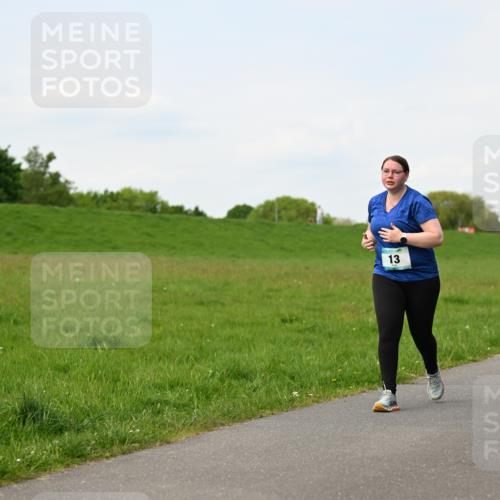 10.05.2026 - 8. Wedeler Halbmarathon Dr. Thomas Lammeyer http://msf.ph/oto/9696569 10.05.2026 11:25:28 Laufen  meine-sportfotos.de