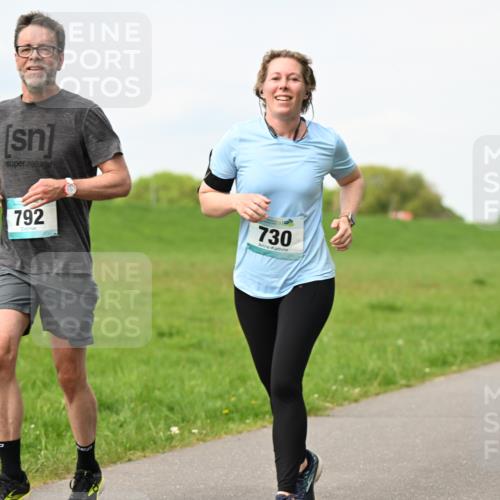 10.05.2026 - 8. Wedeler Halbmarathon Dr. Thomas Lammeyer http://msf.ph/oto/9696836 10.05.2026 11:26:51 Laufen 792, 730 meine-sportfotos.de