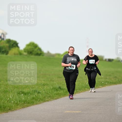 10.05.2026 - 8. Wedeler Halbmarathon Dr. Thomas Lammeyer http://msf.ph/oto/9696880 10.05.2026 11:27:05 Laufen 2238, 679, 1985 meine-sportfotos.de