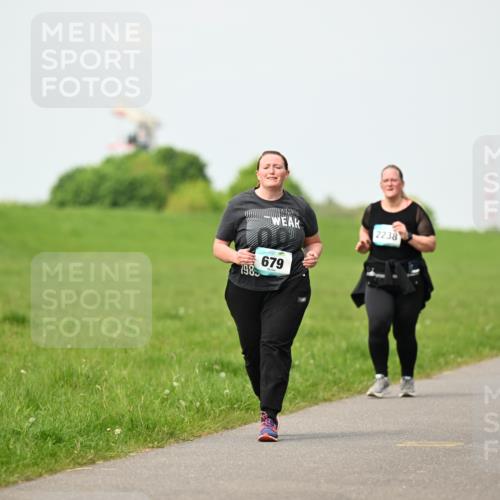 10.05.2026 - 8. Wedeler Halbmarathon Dr. Thomas Lammeyer http://msf.ph/oto/9696910 10.05.2026 11:27:09 Laufen 2238, 679, 1985 meine-sportfotos.de