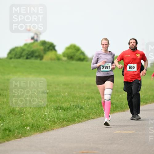 10.05.2026 - 8. Wedeler Halbmarathon Dr. Thomas Lammeyer http://msf.ph/oto/9696940 10.05.2026 11:27:19 Laufen 2193, 950, 2059 meine-sportfotos.de