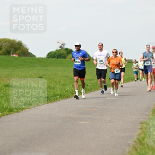 10.05.2026 - 8. Wedeler Halbmarathon Dr. Thomas Lammeyer http://msf.ph/oto/9697067 10.05.2026 11:27:55 Laufen 2145, 1046, 573, 599 meine-sportfotos.de