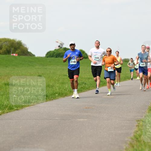 10.05.2026 - 8. Wedeler Halbmarathon Dr. Thomas Lammeyer http://msf.ph/oto/9697069 10.05.2026 11:27:55 Laufen 2145, 1046, 573, 599 meine-sportfotos.de