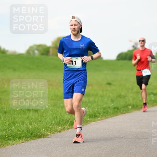 10.05.2026 - 8. Wedeler Halbmarathon Dr. Thomas Lammeyer http://msf.ph/oto/9697161 10.05.2026 11:28:13 Laufen  meine-sportfotos.de
