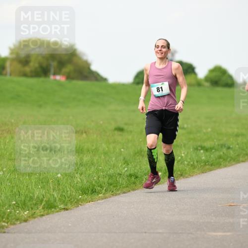 10.05.2026 - 8. Wedeler Halbmarathon Dr. Thomas Lammeyer http://msf.ph/oto/9697266 10.05.2026 11:28:33 Laufen 911 meine-sportfotos.de
