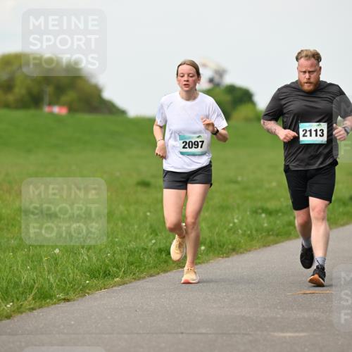 10.05.2026 - 8. Wedeler Halbmarathon Dr. Thomas Lammeyer http://msf.ph/oto/9697531 10.05.2026 11:29:34 Laufen 2097, 2113 meine-sportfotos.de